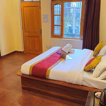 Hotel The Canadian With Jungle View, Near Dalhousie Bus Stand Banikhet المظهر الخارجي الصورة
