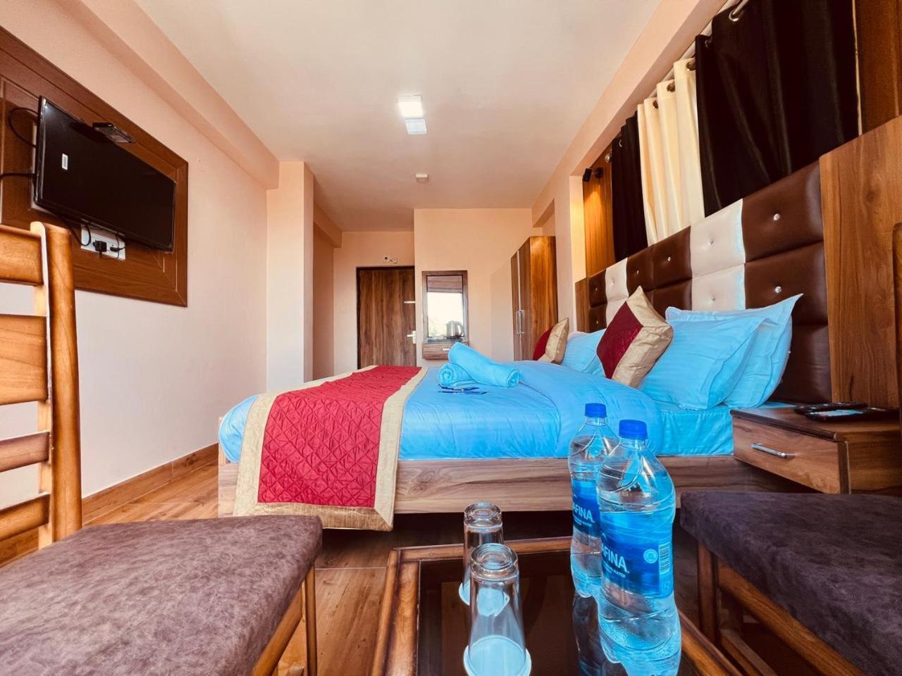 Hotel The Canadian With Jungle View, Near Dalhousie Bus Stand Banikhet المظهر الخارجي الصورة