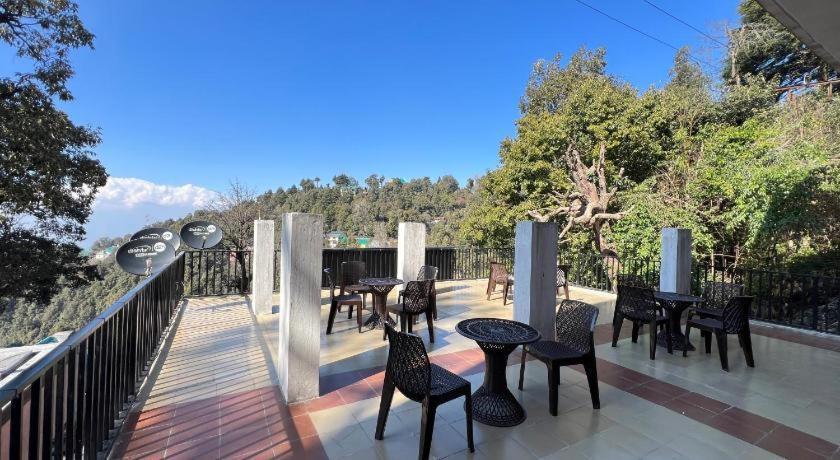 Hotel The Canadian With Jungle View, Near Dalhousie Bus Stand Banikhet المظهر الخارجي الصورة